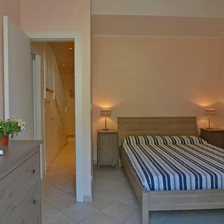 Taorminaxos'bay Apartment Giardini Naxos